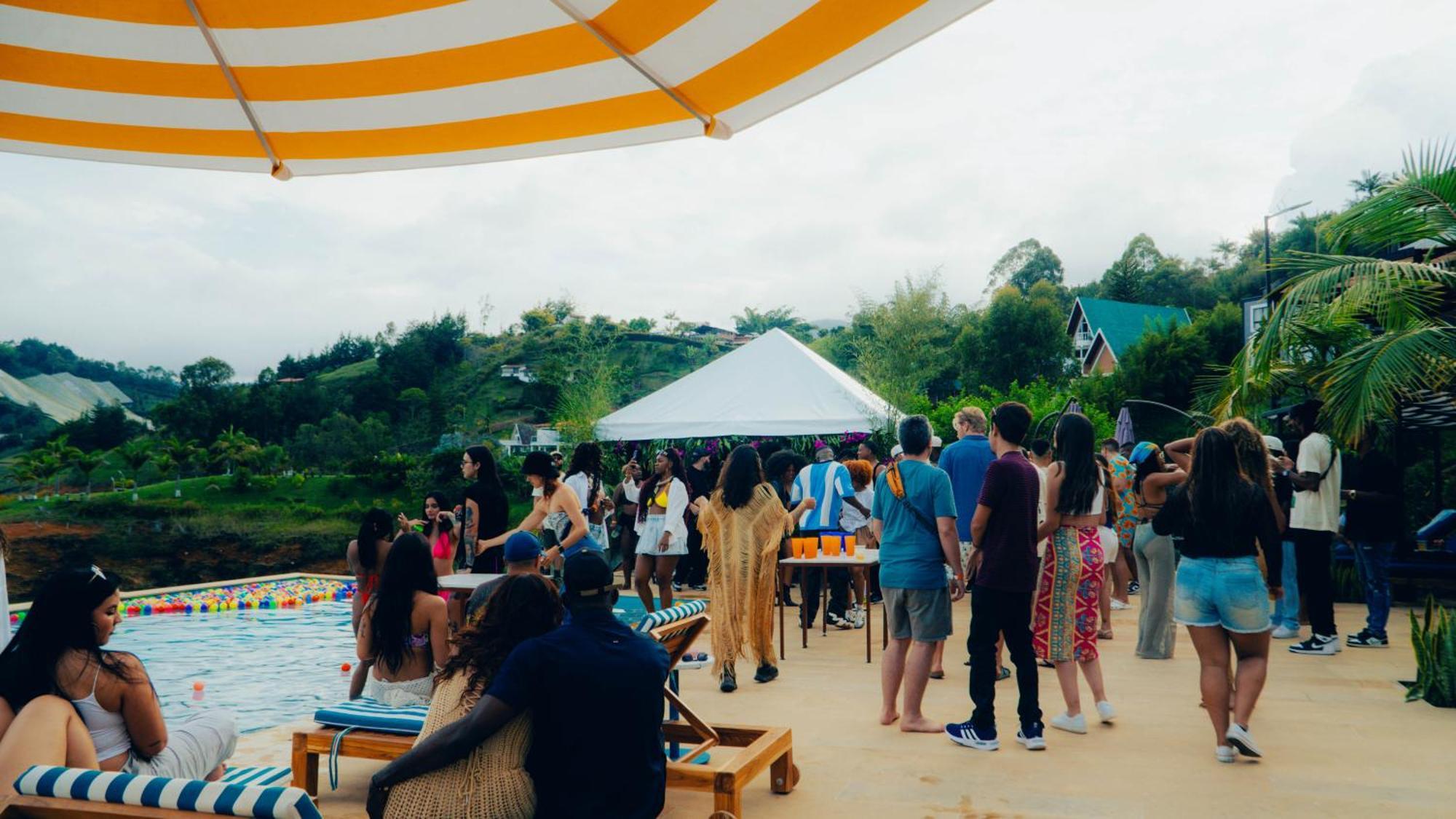 Viajero Guatape Hostel & Lake Club Екстер'єр фото