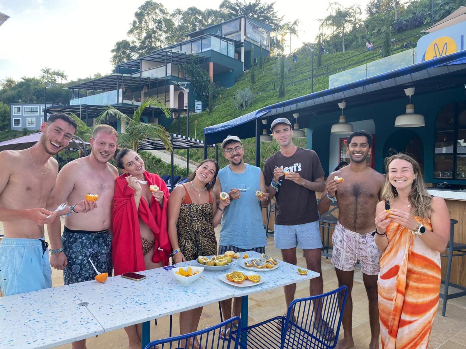 Viajero Guatape Hostel & Lake Club Екстер'єр фото